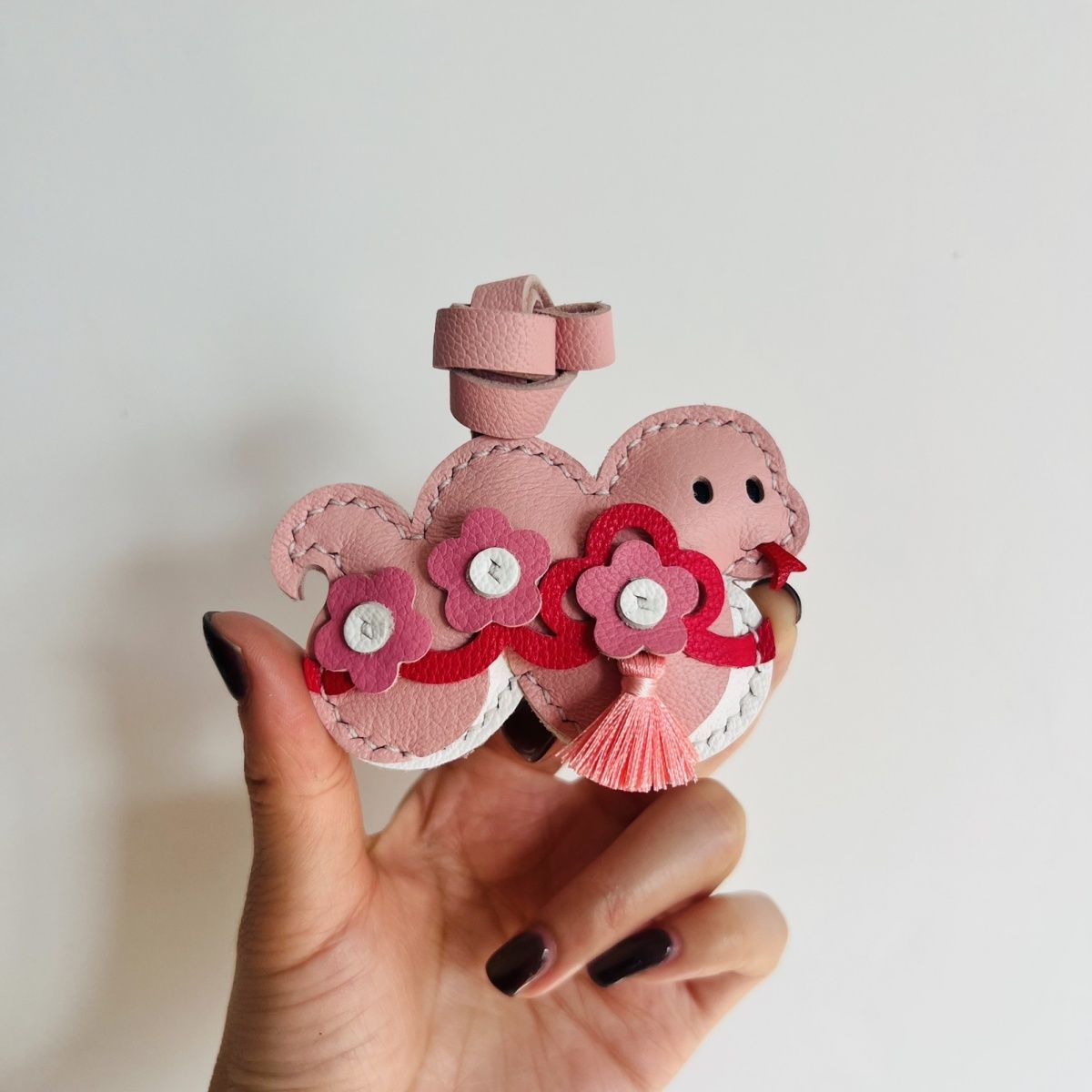 Unique Cute Genuine Leather Ha - огляд і ціна Car Accessories Xmas Gifts